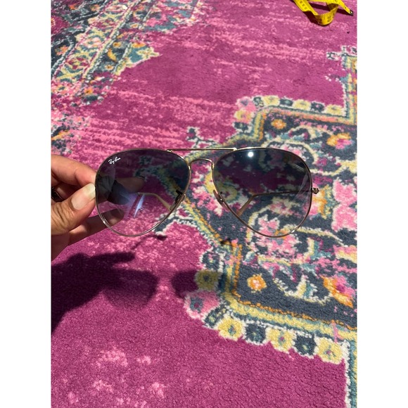 Ray-ban aviator gradient